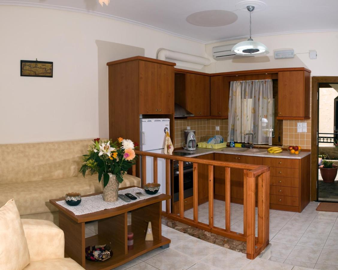 Pánormos Christina Apartments מראה חיצוני תמונה