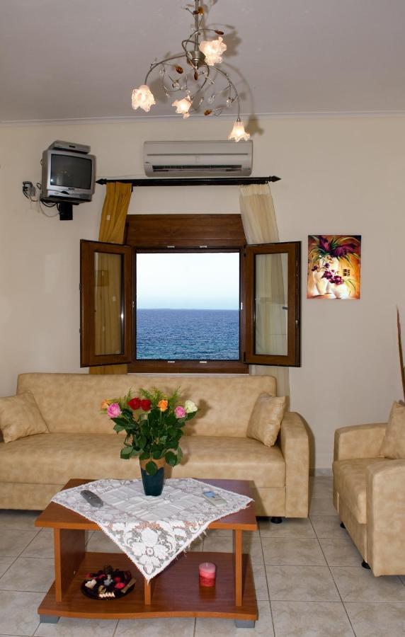 Pánormos Christina Apartments מראה חיצוני תמונה