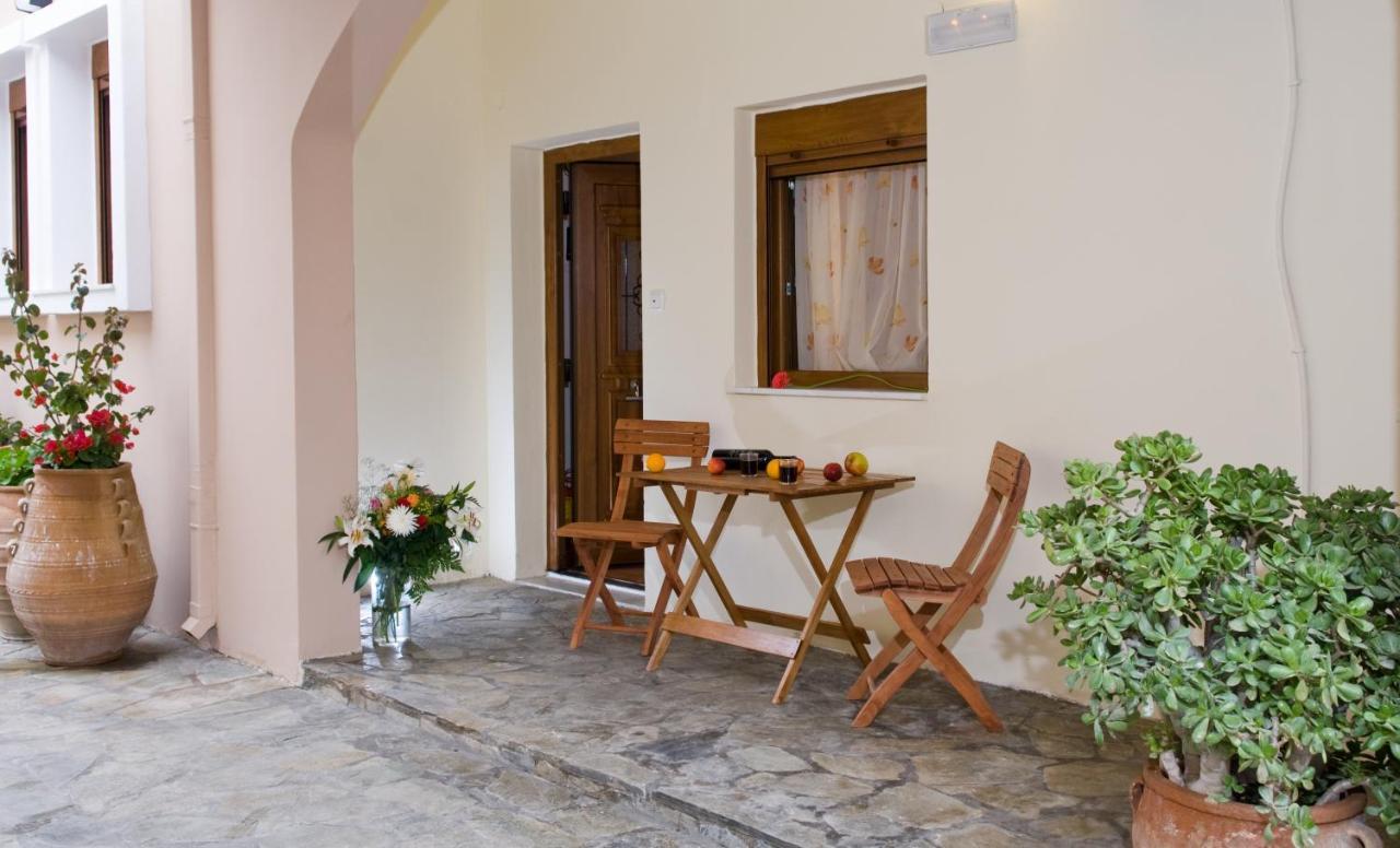 Pánormos Christina Apartments מראה חיצוני תמונה