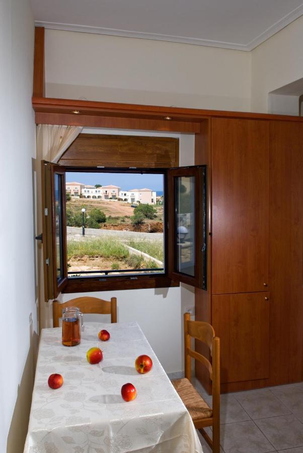 Pánormos Christina Apartments מראה חיצוני תמונה